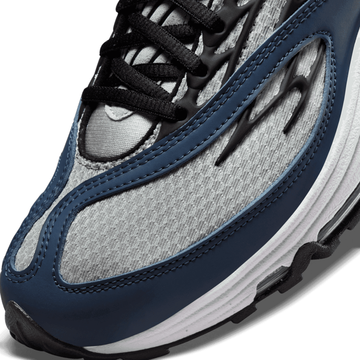 Nike Air Tuned Max Shoes Angle 4