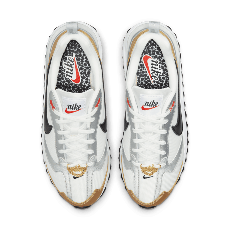 Nike Air Max Dawn SE Shoes Angle 1