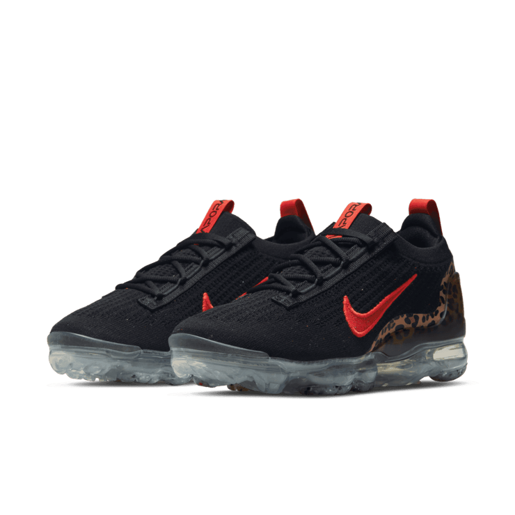 Nike Air Vapormax 2021 Flyknit Shoes Angle 2