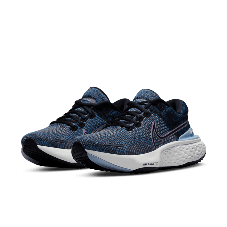 Nike ZoomX Invincible Run Flyknit 2 Road Running Shoes Angle 2