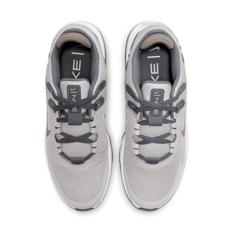 Nike Air Max Alpha Trainer 4 Grey Angle 1