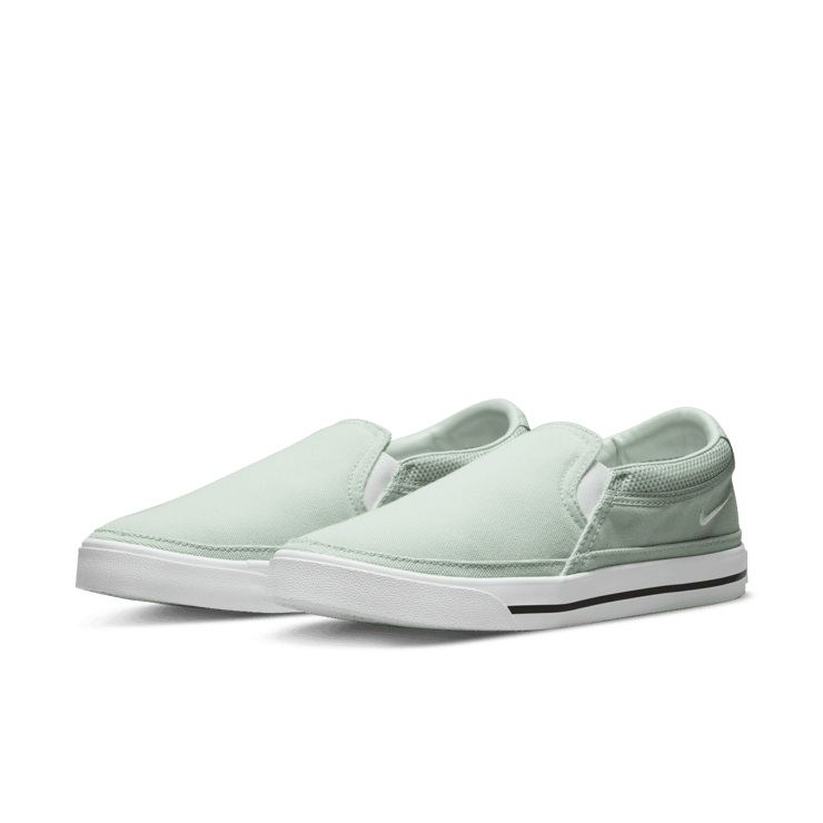 Nike Court Legacy Slip-On Angle 2