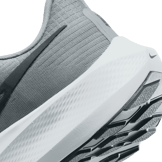 Nike Air Zoom Pegasus 39 Road Running Shoes Angle 5