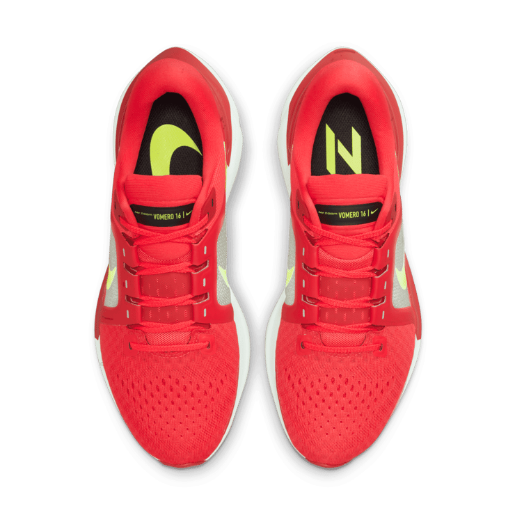 Nike Air Zoom Vomero 16 (Red) Angle 1