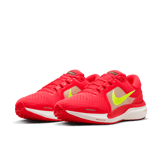 Nike Air Zoom Vomero 16 (Red) Angle 2