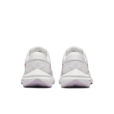 Nike Air Zoom Vomero 16 (White) Angle 3