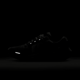 Nike Air Zoom Vomero 16 (White) Angle 7