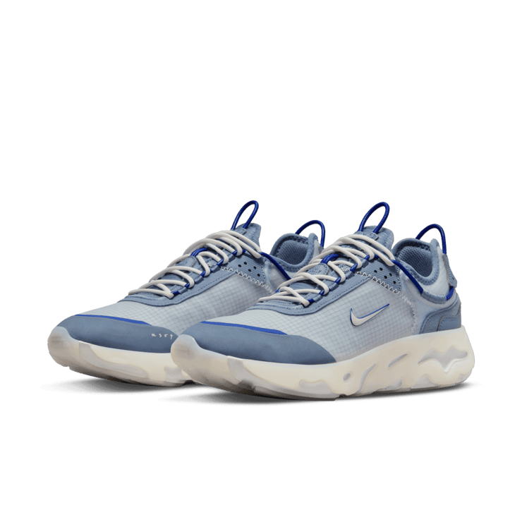 Nike React Live Shoes Angle 2