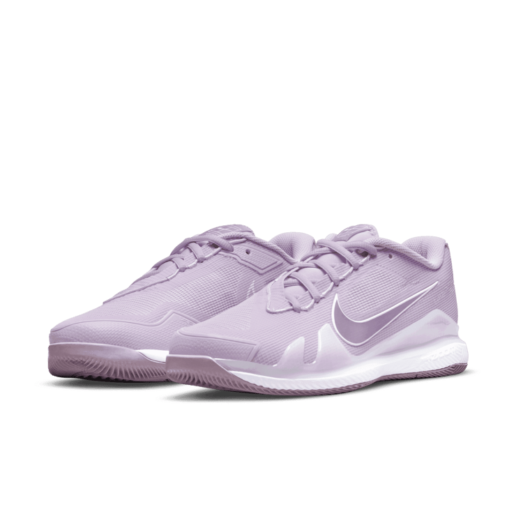 Nike Court Air Zoom Vapor Pro Hard Court Tennis Shoes Angle 2