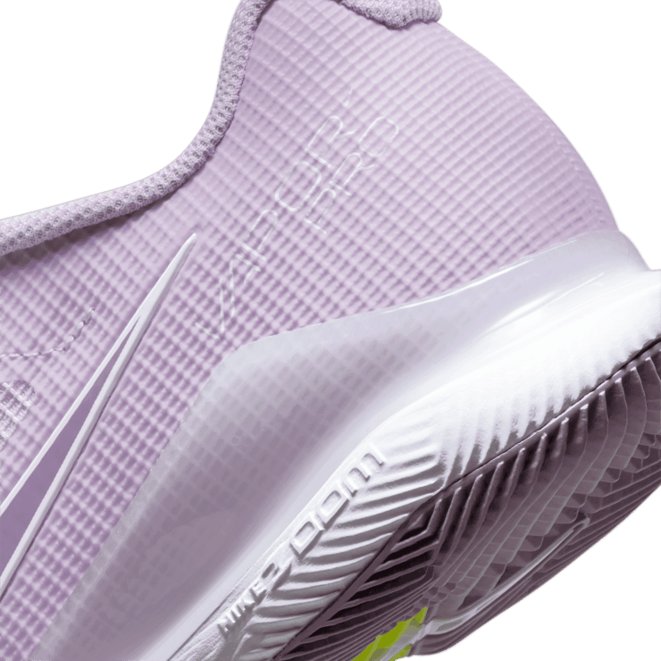Nike Court Air Zoom Vapor Pro Hard Court Tennis Shoes Angle 5