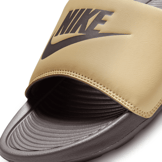Nike Victori One Slides Angle 4