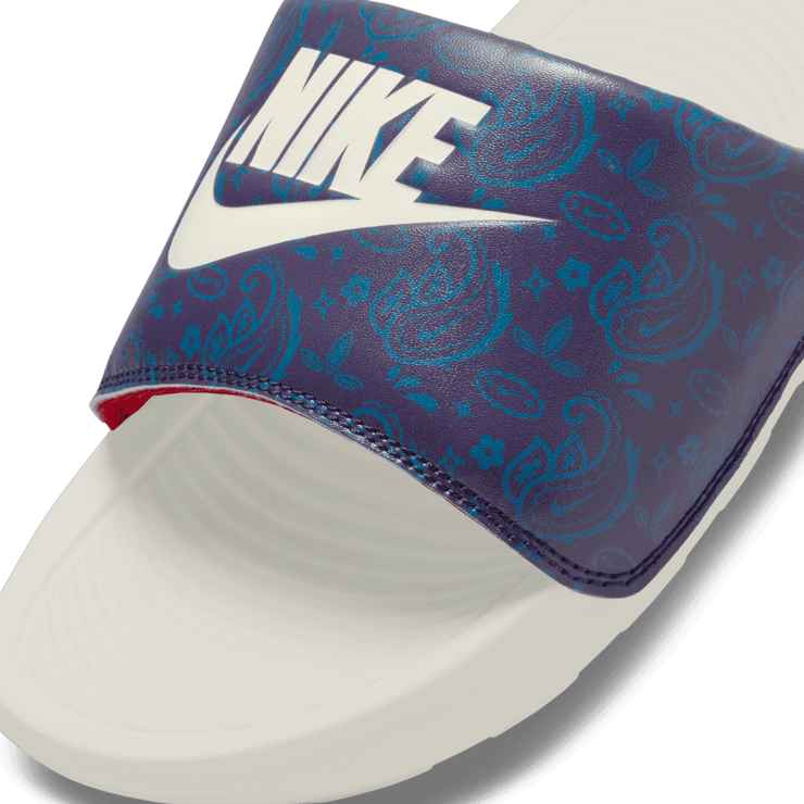 Nike Victori One Printed Slides Angle 2
