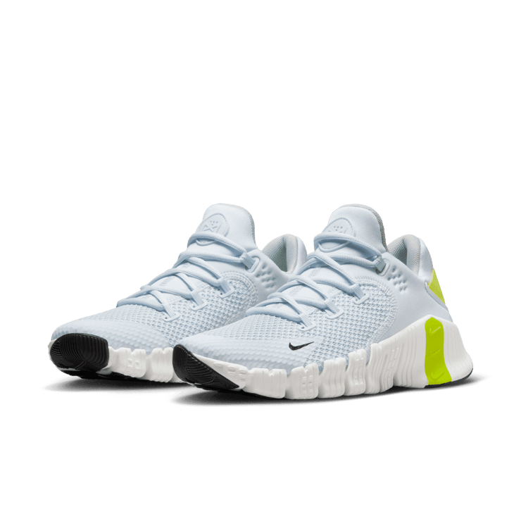 Nike Free Metcon 4 Grey Angle 2