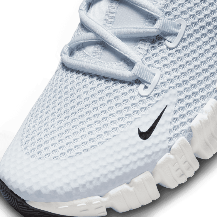 Nike Free Metcon 4 Grey Angle 4