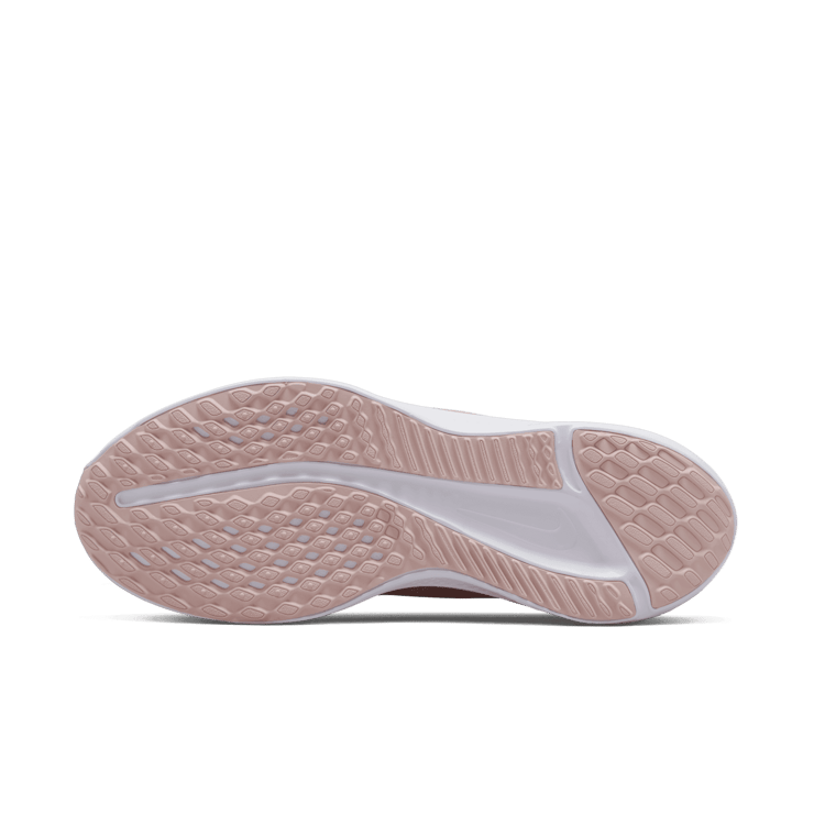 Nike Quest 5 Road Running Shoes Angle 0