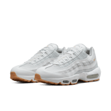 Nike Air Max 95 Shoes Angle 3