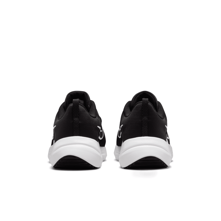 Nike Downshifter 12 Road Running Shoes Angle 4