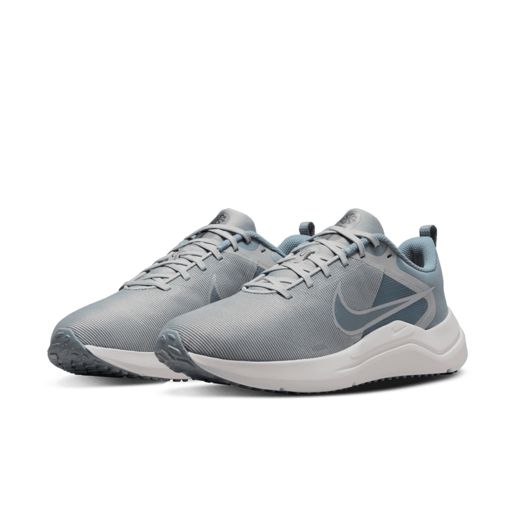 Nike Downshifter 12 Road Running Shoes Angle 2