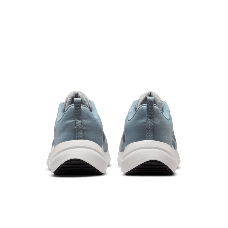 Nike Downshifter 12 Road Running Shoes Angle 3