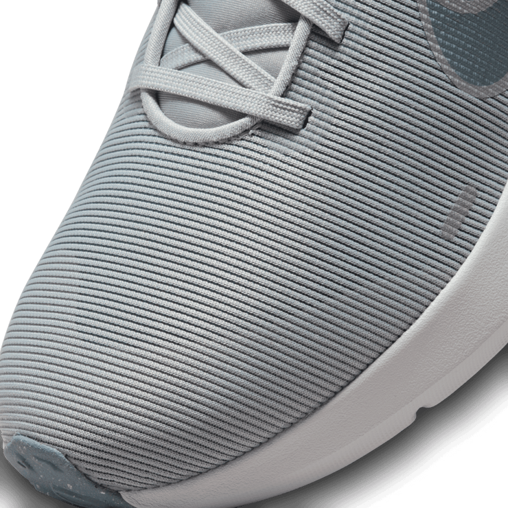Nike Downshifter 12 Road Running Shoes Angle 4