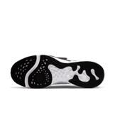 Nike Renew Retaliation 4 Black Angle 0