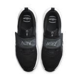Nike Renew Retaliation 4 Black Angle 1