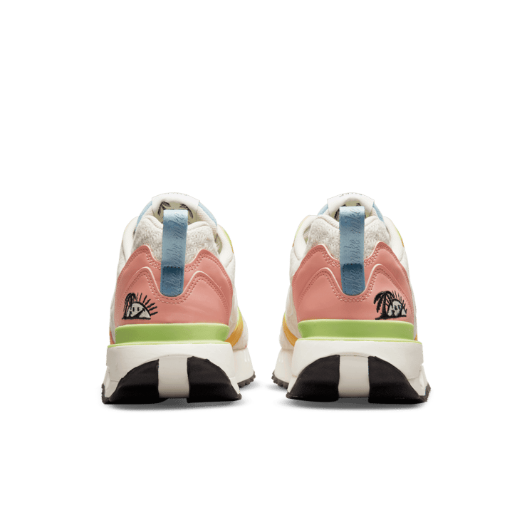 Nike Air Max Dawn SE Shoes Angle 4