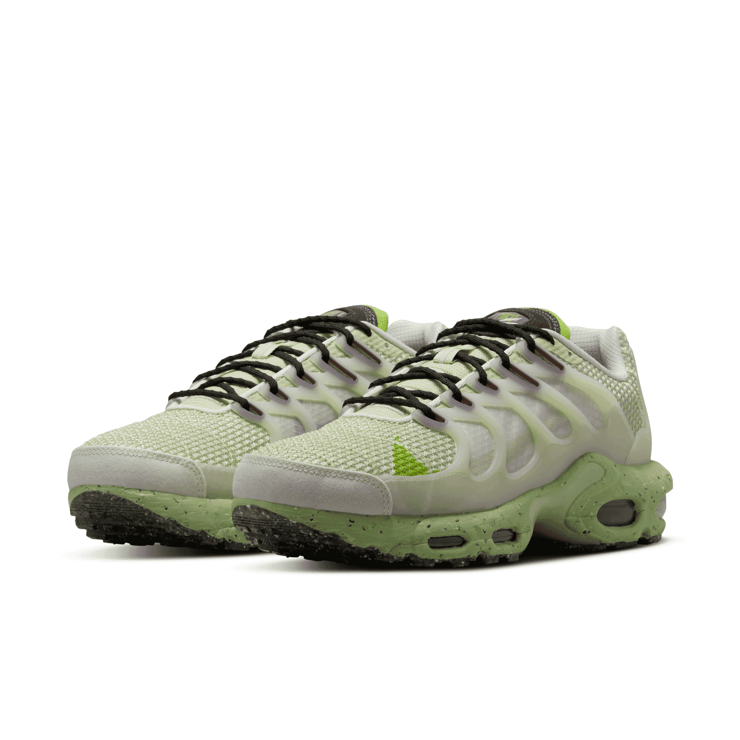 Nike Air Max Terrascape Plus Shoes Angle 3