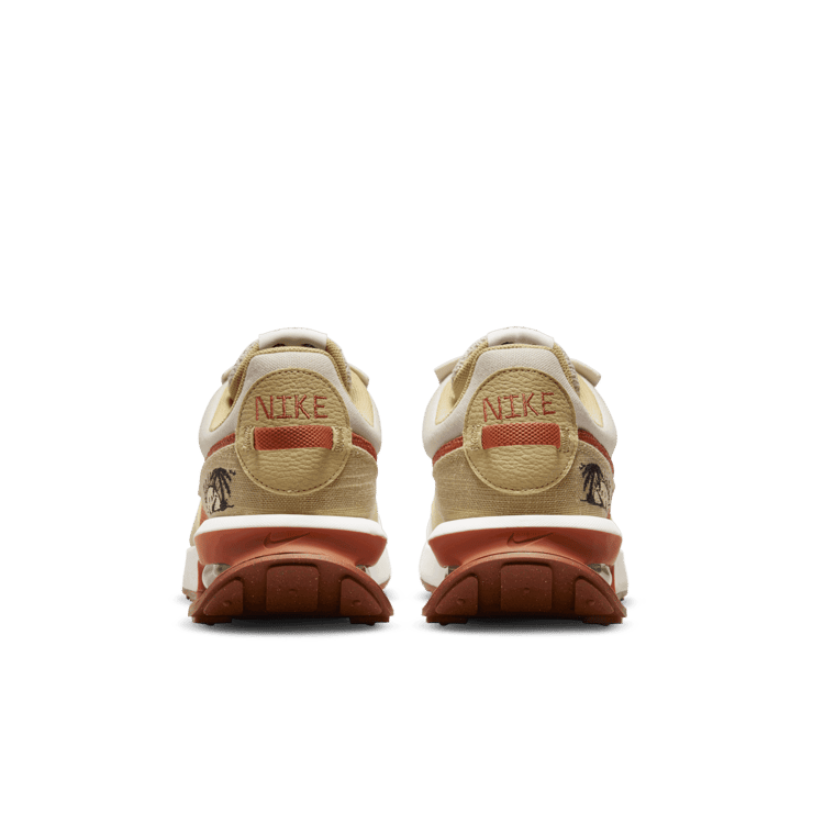 Nike Air Max Pre-Day SE Shoes Angle 4