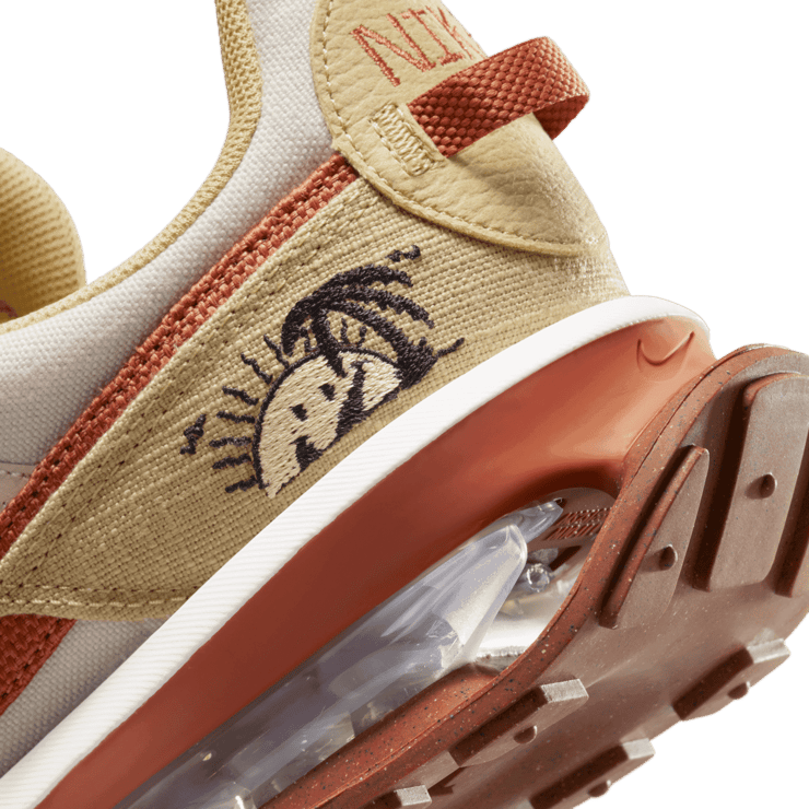 Nike Air Max Pre-Day SE Shoes Angle 6