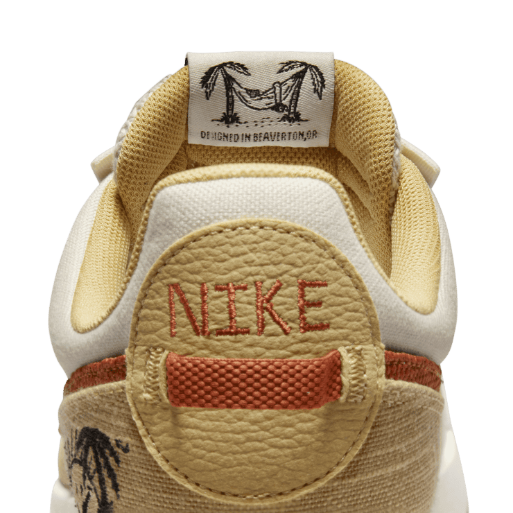 Nike Air Max Pre-Day SE Shoes Angle 7