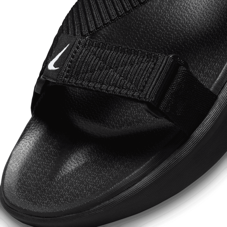 Nike Vista Sandals Angle 2