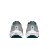 Nike Air Zoom Pegasus 39 Road Running Shoes (Extra Wide) Angle 3