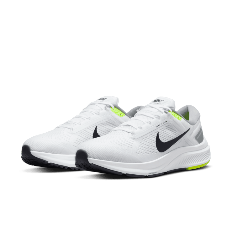 Nike Air Zoom Structure 24 Running Shoes Angle 2