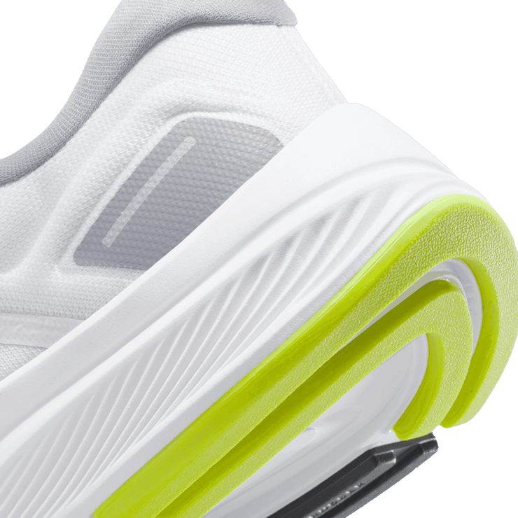 Nike Air Zoom Structure 24 Running Shoes Angle 5