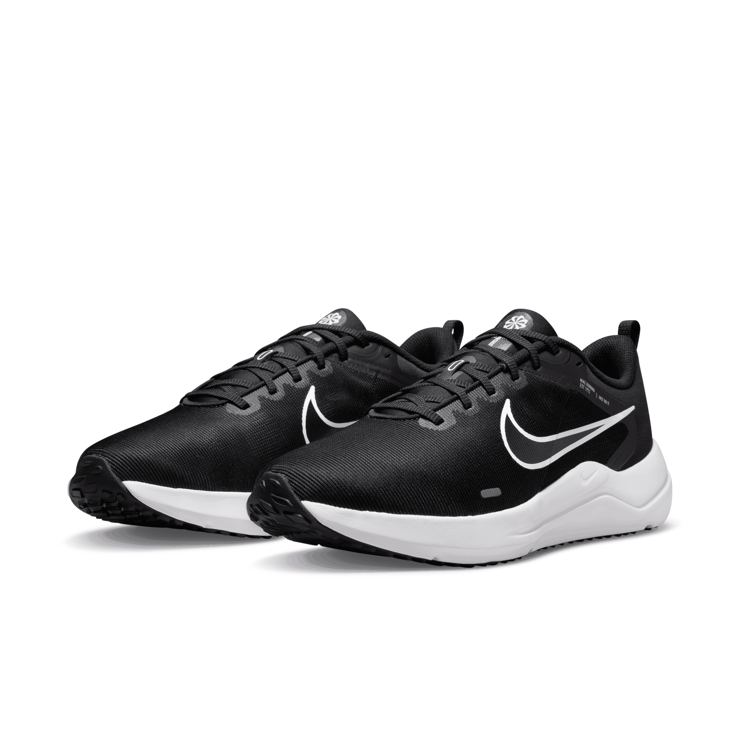 Nike Downshifter 12 Road Running Shoes (Extra Wide) Angle 3