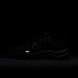 Nike Downshifter 12 Road Running Shoes (Extra Wide) Angle 8