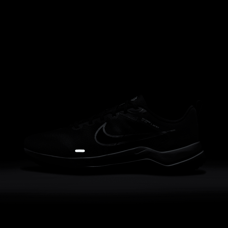 Nike Downshifter 12 Road Running Shoes (Extra Wide) Angle 8