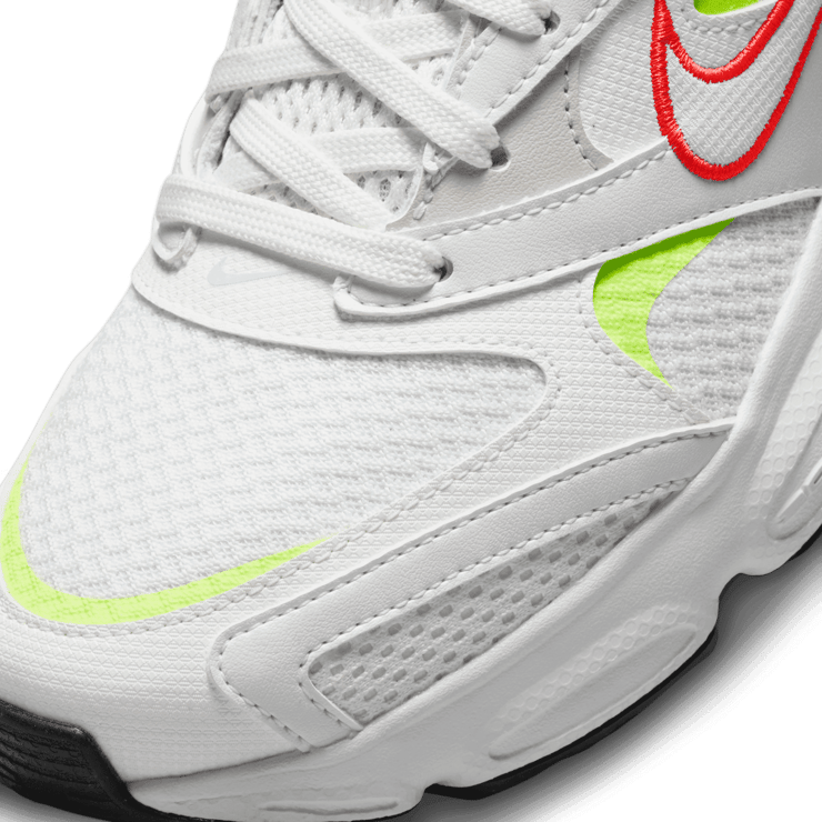Nike Zoom Air Fire Shoes Angle 4