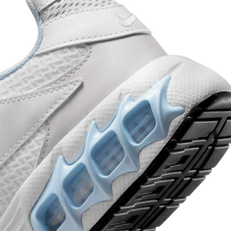 Nike Zoom Air Fire Shoes Angle 5