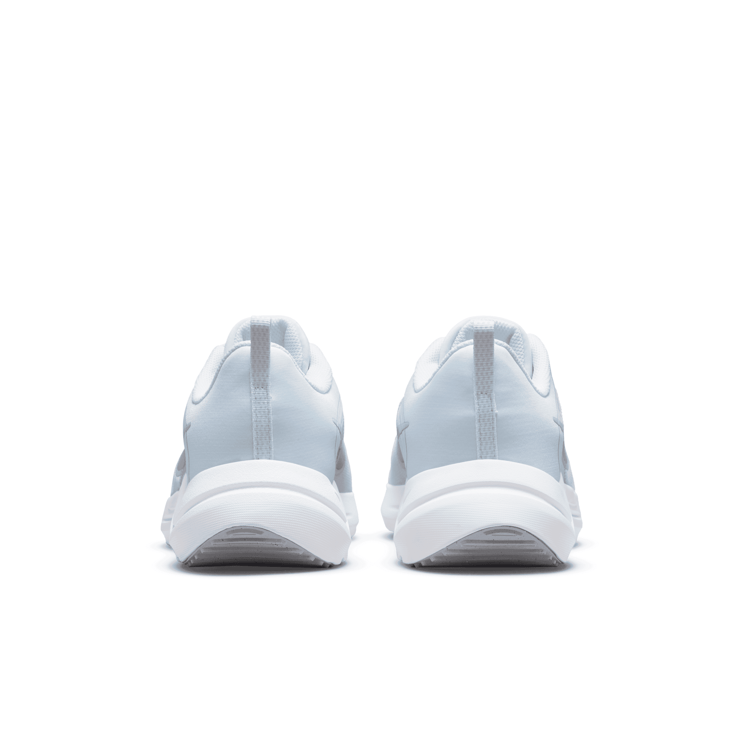 Nike Downshifter 12 Road Running Shoes Angle 4