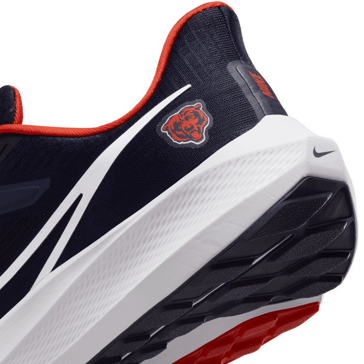 Nike Air Zoom Pegasus 39 (NFL Chicago Bears) Road Running Shoes Angle 5