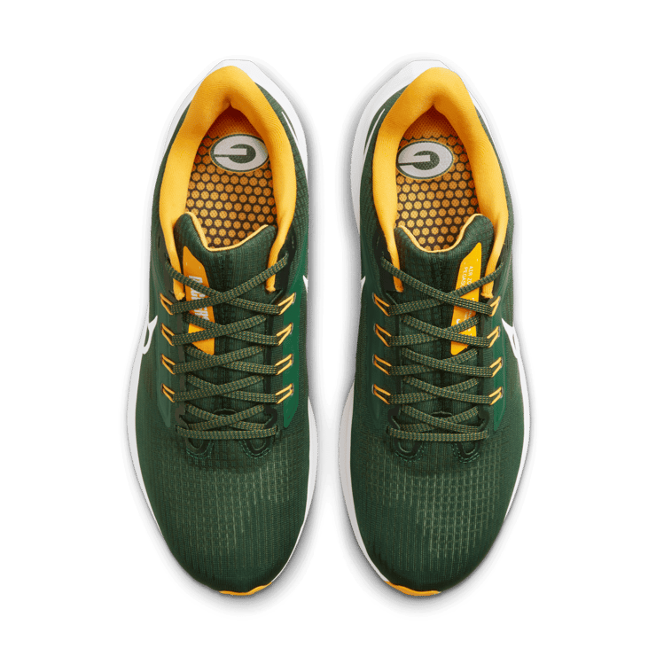Nike Air Zoom Pegasus 39 (NFL Green Bay Packers) Road Running Shoes Angle 1