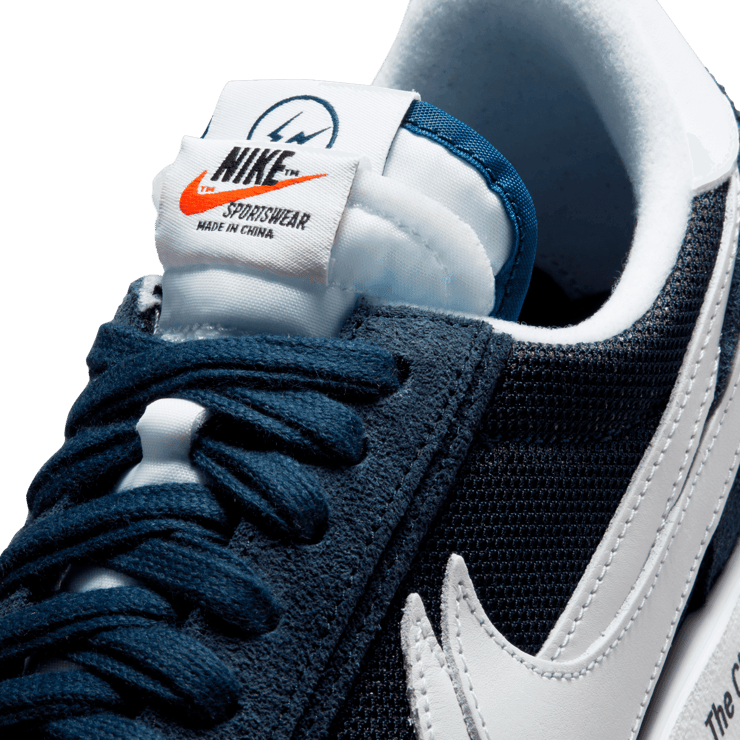Nike LD Waffle SF Sacai fragment Blue Void Angle 6
