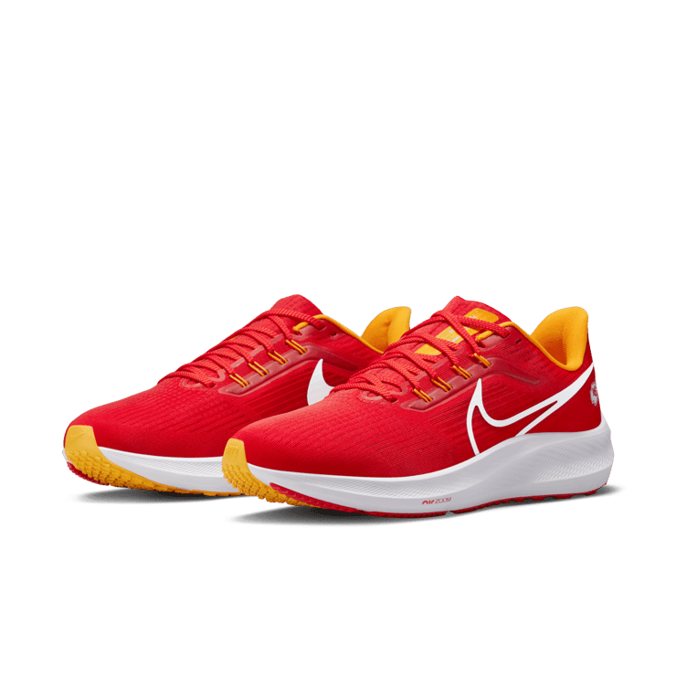 Nike Air Zoom Pegasus 39 (NFL Kansas City Chiefs) Road Running Shoes Angle 2