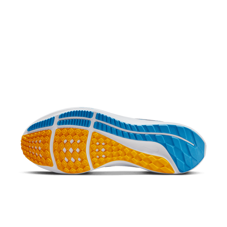 Nike Air Zoom Pegasus 39 (NFL Los Angeles Chargers) Road Running Shoes Angle 0