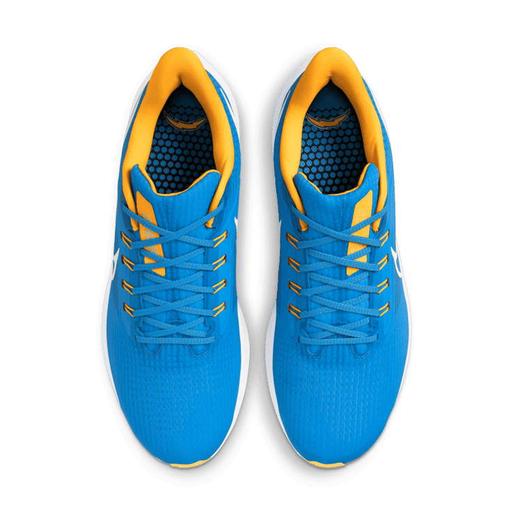 Nike Air Zoom Pegasus 39 (NFL Los Angeles Chargers) Road Running Shoes Angle 1