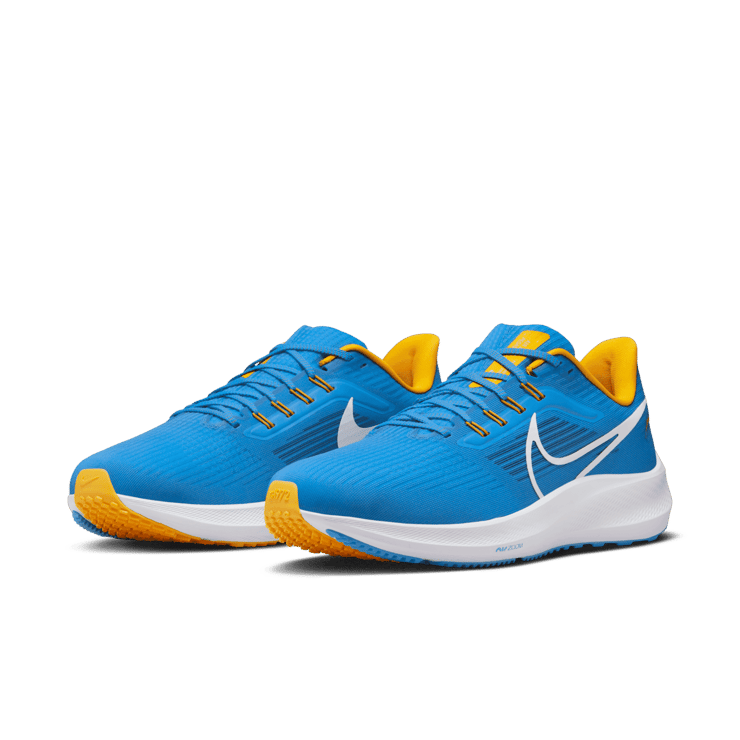 Nike Air Zoom Pegasus 39 (NFL Los Angeles Chargers) Road Running Shoes Angle 2