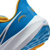 Nike Air Zoom Pegasus 39 (NFL Los Angeles Chargers) Road Running Shoes Angle 5