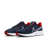 Nike Air Zoom Pegasus 39 (NFL New England Patriots) Road Running Shoes Angle 2